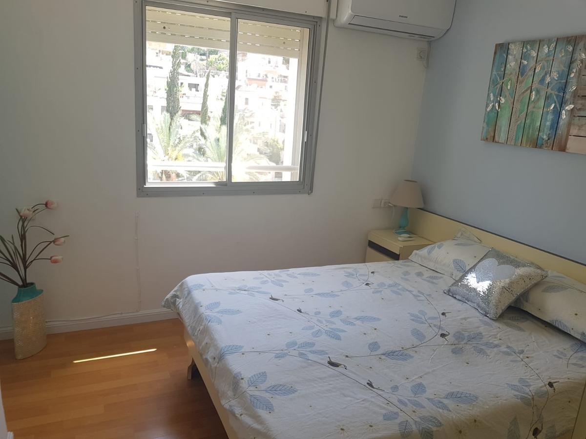 Sunny Retreat Apartment By German Colony Haifa Eksteriør billede